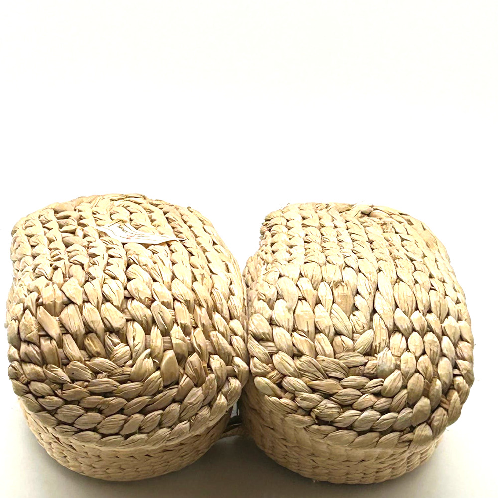 Vintage Woven Straw Childrens Shoes Made in Shandong China - Picture 6 of 9